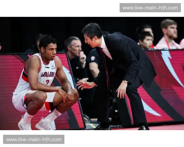 2006，那支中国男篮的夏天：荣耀、遗憾与不朽的记忆